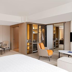 Executive King Suite